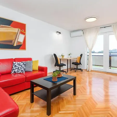 Sunny Aura - Lungomare - Special Rate For Digital Nomads * Pula