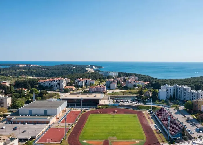 Sunny Aura - Travel & Work - With Parking Lejlighed